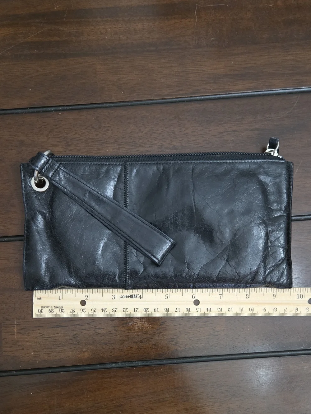HOBO The Original Vida Black Leather Wristlet 10”x5” Zip